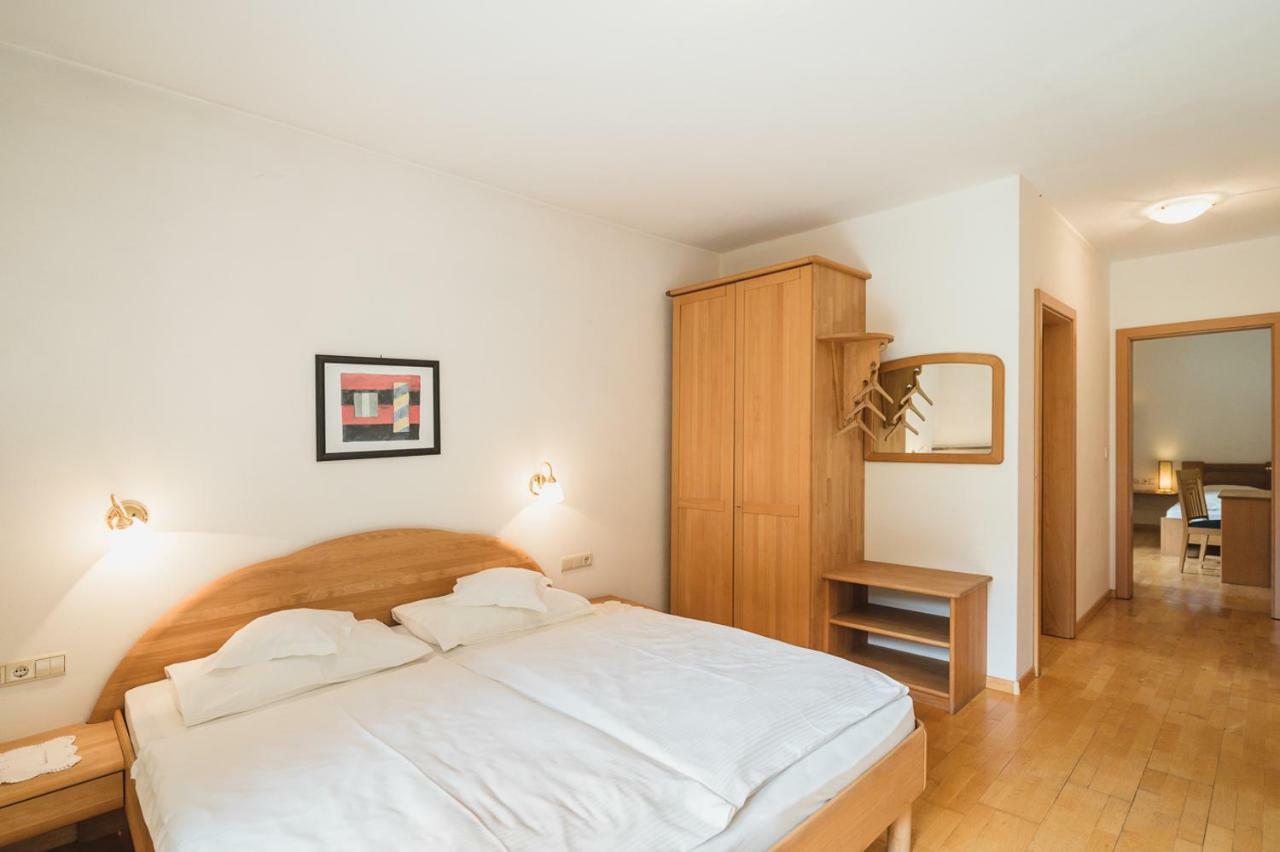 Guesthouse St Nikolaus Ulten Rom bilde